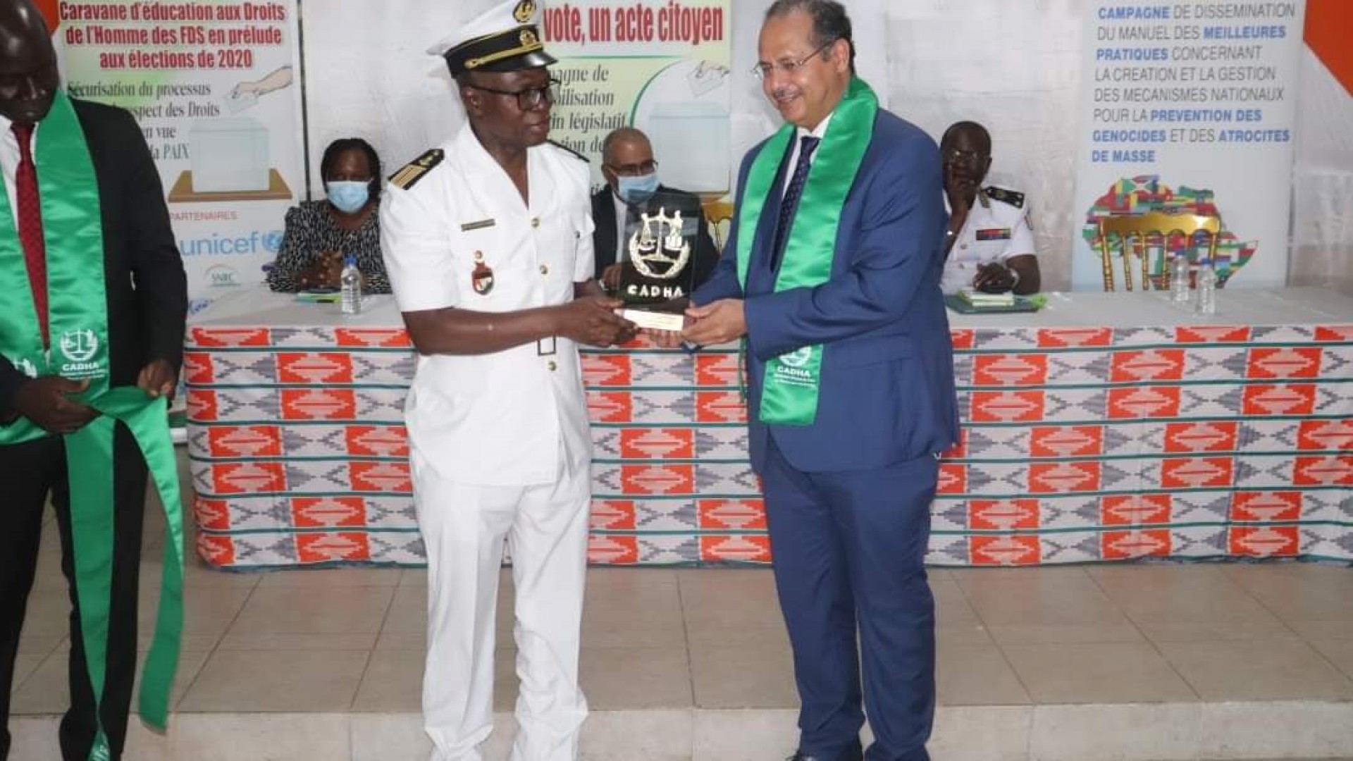 La CADHA rend hommage au Directeur General des Affaires Maritimes et Portuaire.