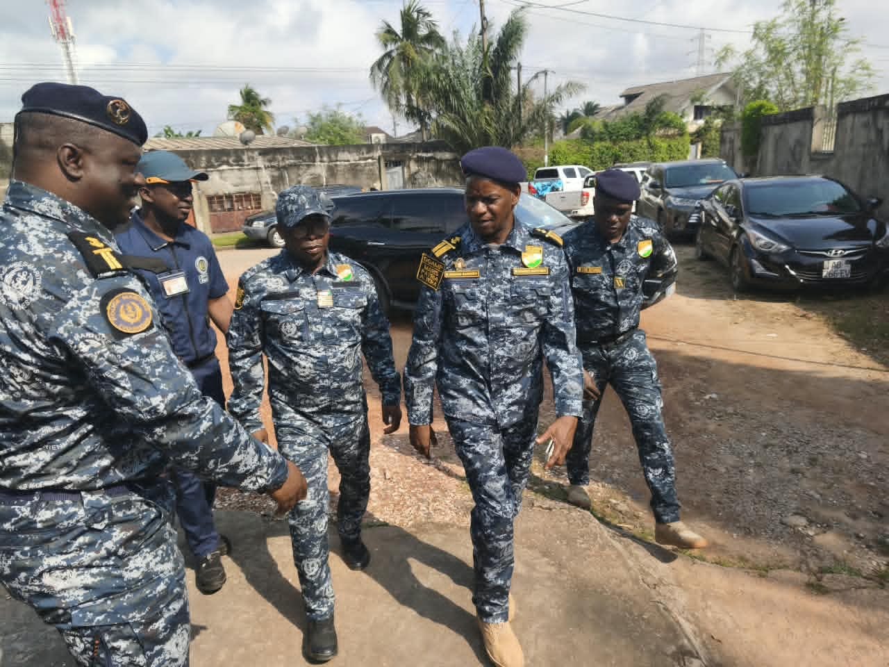 Le Colonel Sékou Sanogo en visite de travail à la Direction de l’Inspection Technique des Navires